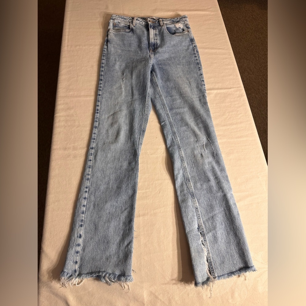 Zara Distressed Denim Split Flare Jeans US Sz 6 Grunge Preppy Eclectic Grandpa - Picture 7 of 13